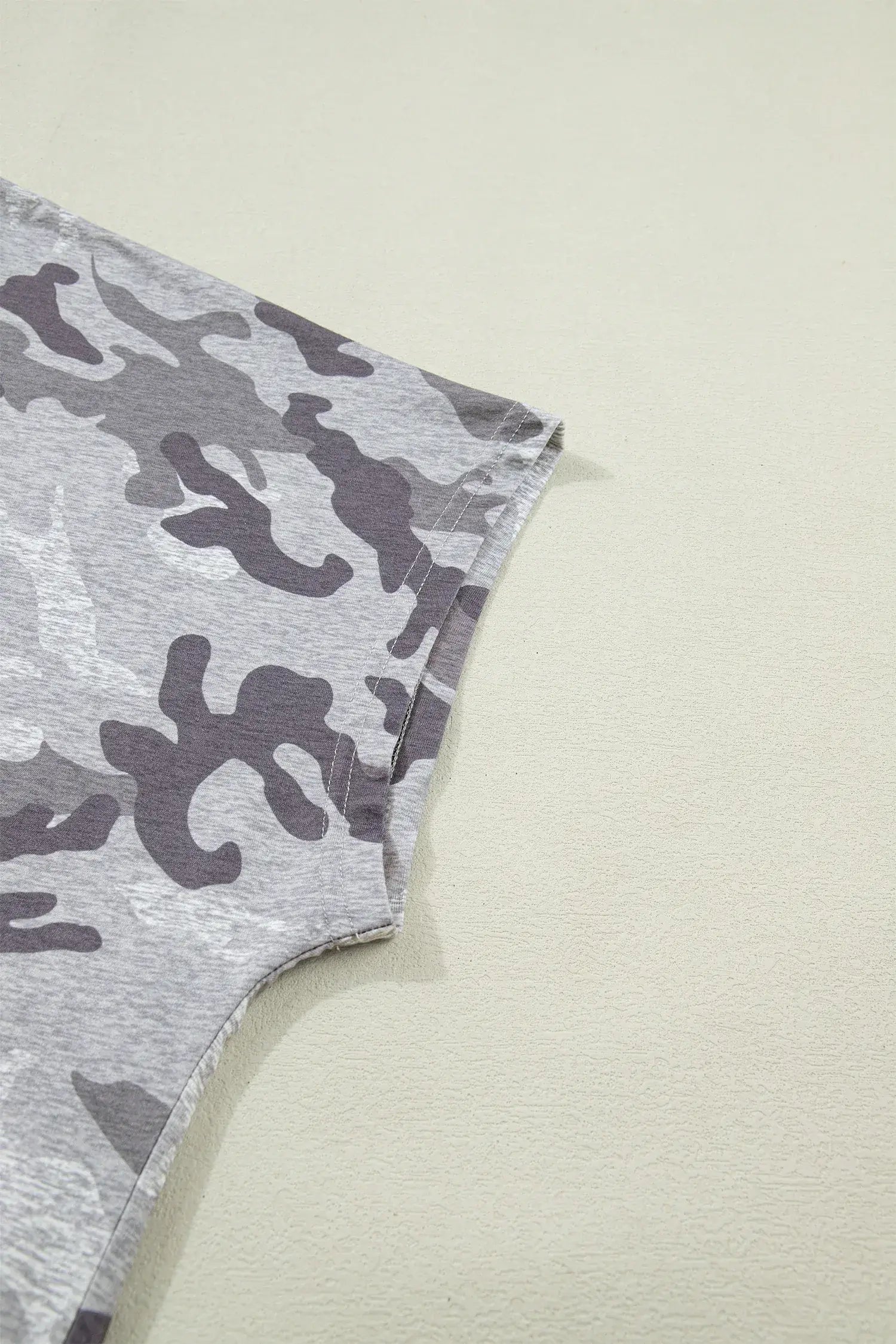 Gray Plus Size Camo Print Casual T Shirt