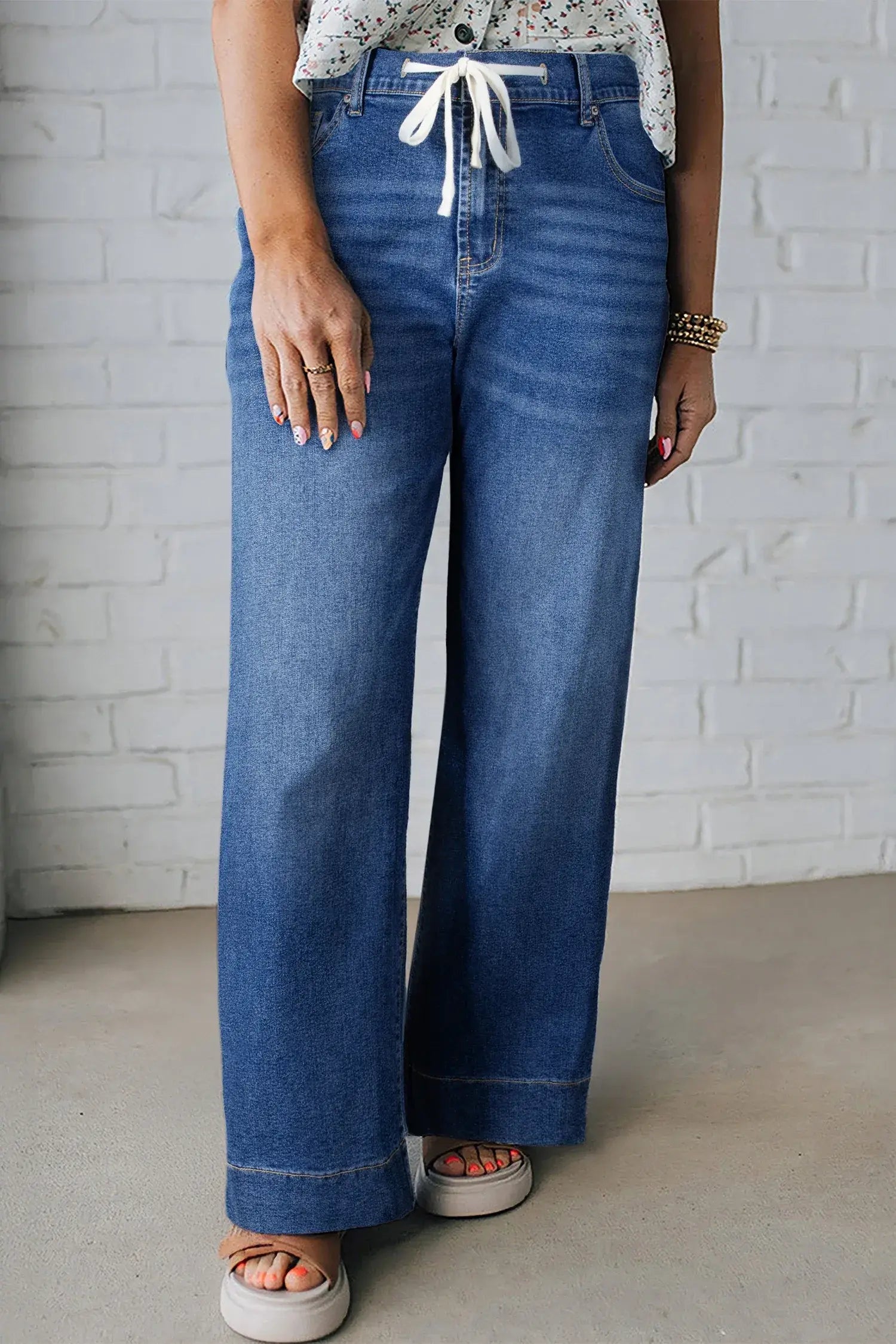 Black Acid Wash Contrast Lace-up Plus Size Jeans