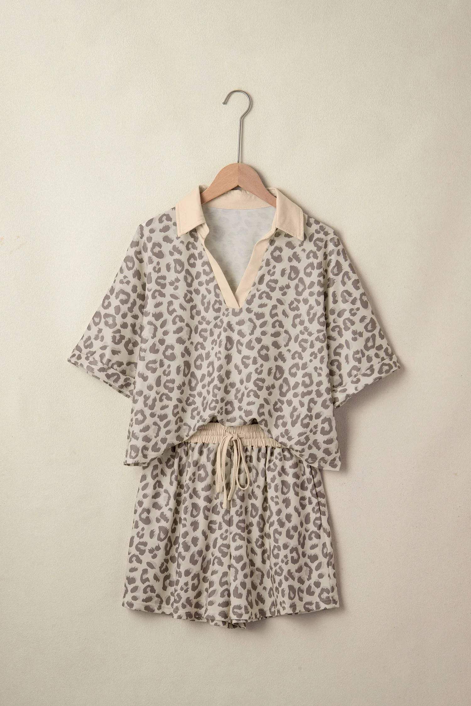 Khaki V Neck Collar Leopard Printed 2pcs Short Set
