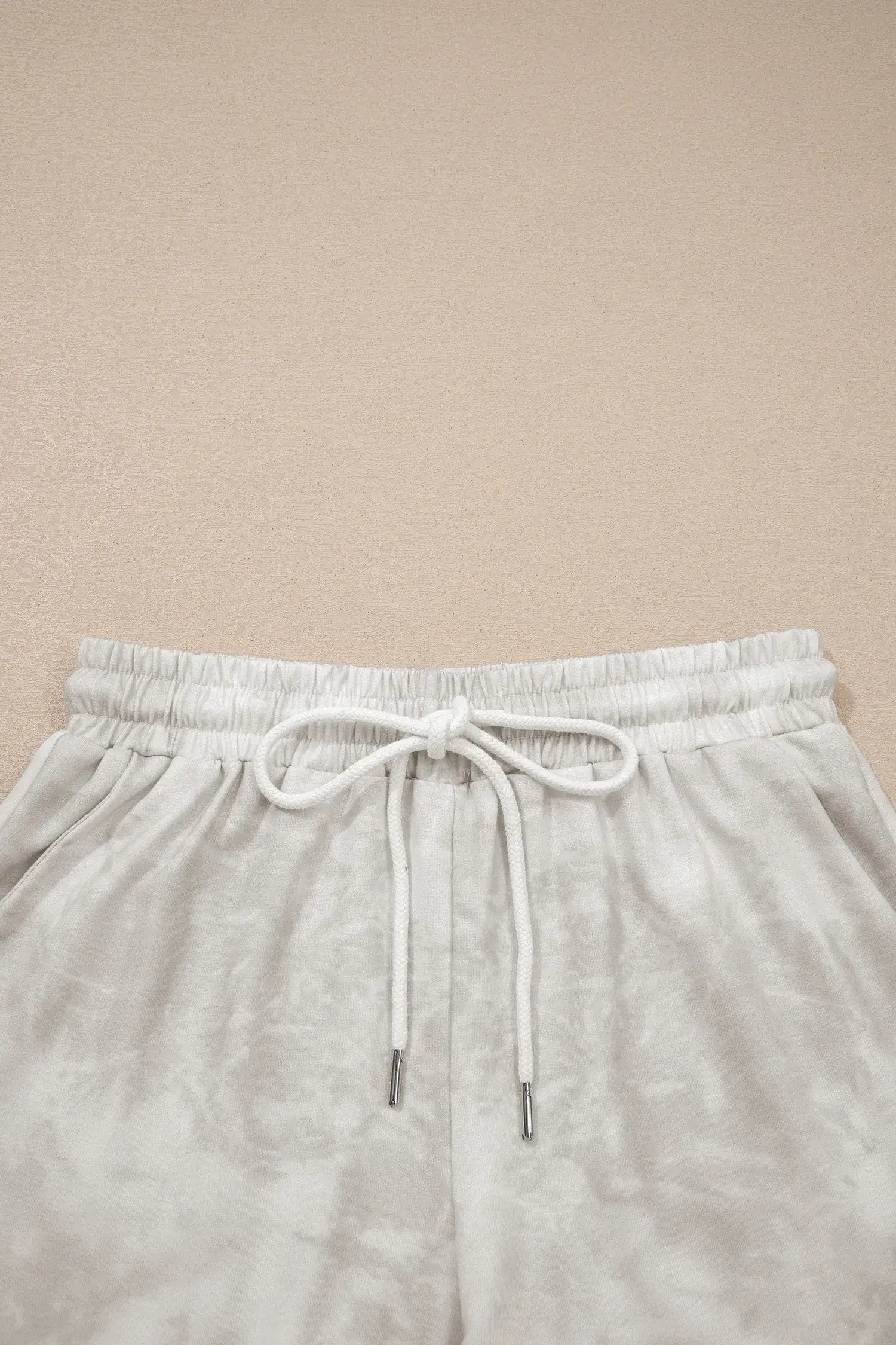 Beige Vintage Tie Dye Bracelet Sleeve Drawstring Elastic Waist 2pcs Short Set