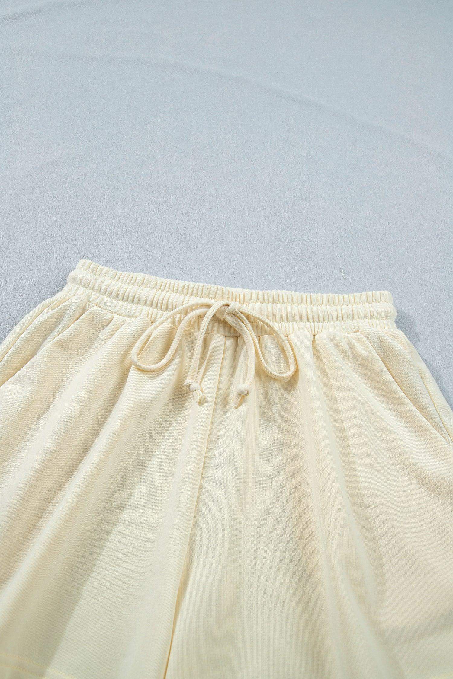White Contrast Leopard Bow Patched V Neck Loose Tee Drawstring Shorts 2pcs Outfit