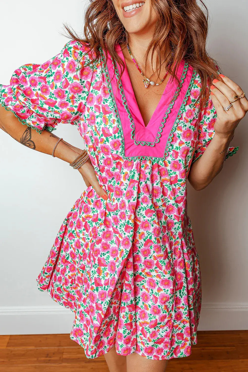 Pink Floral Print V Neck Patchwork Short Bubble Sleeve Mini Dress